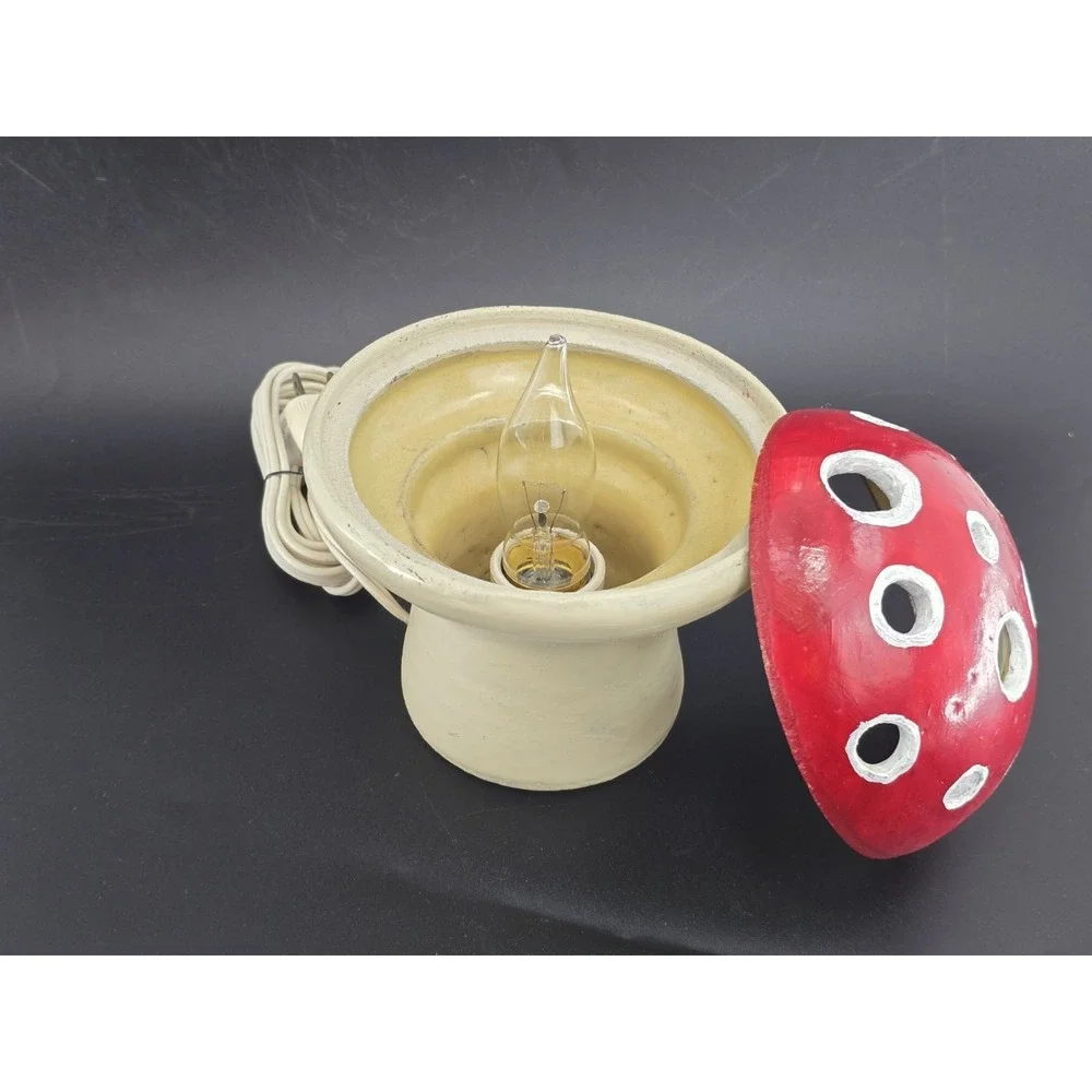 Vtg Toadstool Mushroom Table Lamp – Cozy Cottage Core Handmade Signed Artist